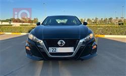 نيسان ألتيما